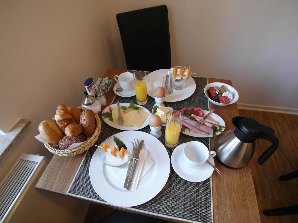 Bed & Breakfast Медебах Екстер'єр фото